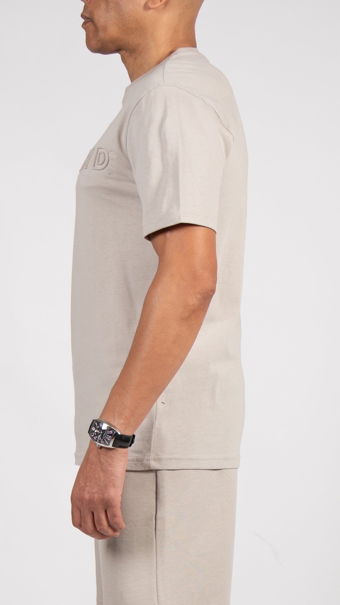 MYBRAND Embosed Statement Tee | CAMEL